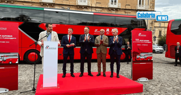 Falcomatà: Smascherata a ‘Piazza Pulita’ su La7 la farsa di Salvini sui nuovi  bus di Cosenza