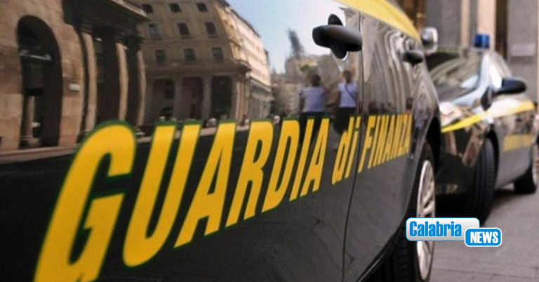 Bancarotta fraudolenta in settore ristorazione: arresti domiciliari per imprenditore del Crotonese