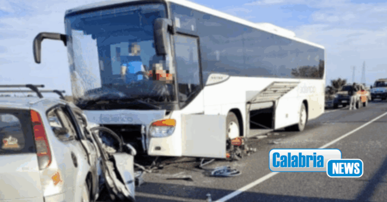 Incidente sulla ‘Jonio-Tirreno, bilancio tragico: morti due giovani coniugi e un vicino di casa