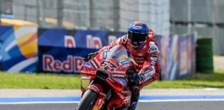 MotoGp, Bagnaia in pole nel Gp Francia davanti a Marquez e Bezzecchi. La griglia di partenza