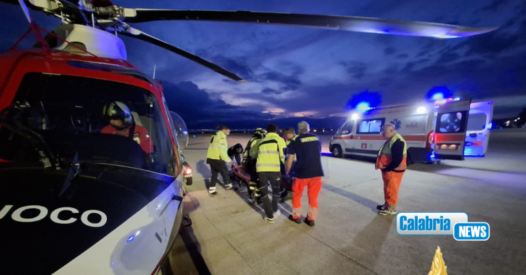 Motociclista precipita in un burrone in Aspromonte: tratto in salvo dai Vigili del Fuoco
