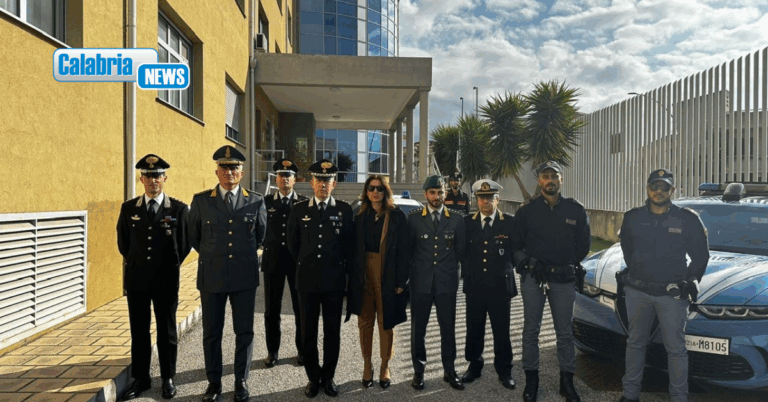 Polizia e Guardia di Finanza rendono omaggio ai Carabinieri caduti a Castel d’Azzano