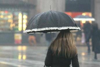 Piogge e temporali fuori stagione, dicembre inizia con maltempo al Centro-Sud