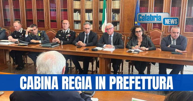 Lamezia, avanti bonifica campo rom di Scordovillo: a dicembre via baracche e recinzione area