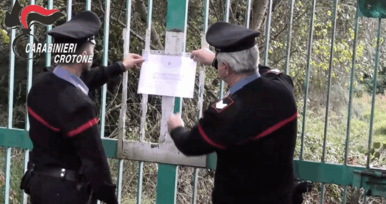Reflui non trattati finivano nel fiume Neto: sequestrati i depuratori comunali di Belvedere Spinello