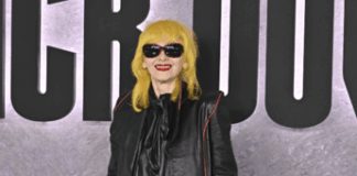 Addio a Pam Hogg, morta la stilista punk rock che vestì Lady Gaga e Kate Moss