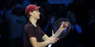 Atp Finals, Sinner serve troppo forte e… rompe la racchetta contro Shelton