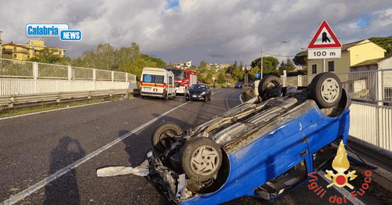 Catanzaro, incidente nei pressi dello svincolo di Gagliano: due feriti