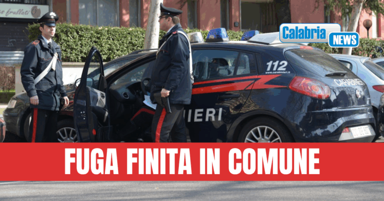 Villa San Giovanni, truffa dei “Falsi brillanti: Carabinieri bloccano sospetto e recuperano denaro