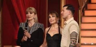 D’Urso show a Ballando, in lacrime per la madre poi attacca: “Dette cose non vere”