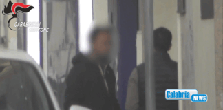 VIDEO-Crotone, sviluppi inchiesta formazione scolastica: un arresto e 2 misure interdittive