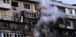 Kiev sotto attacco nella notte, centinaia di droni e missili sulla capitale