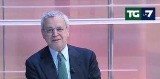 La7, Mentana conduce “tg daltonico” per problema alle luci