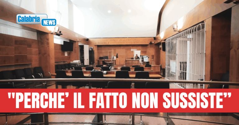 Lamezia, estorsioni aggravate per agevolare cosca Giampà: tutti assolti