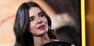 Legale figlia Sgarbi: “Querele contro chi alimenta macchina del fango”