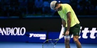Sinner-Alcaraz, massaggio e fasciatura per Carlos. Cos’è successo alle Atp Finals