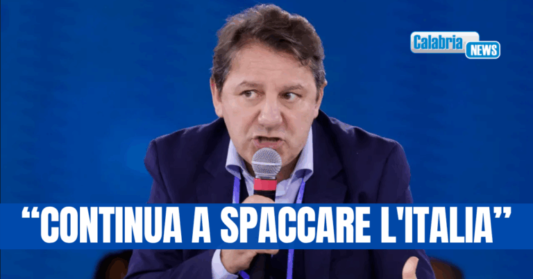 Ponte e autonomia differenziata, Tridico: il governo getta fumo negli occhi