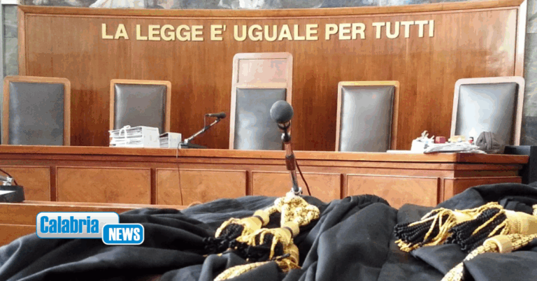 Associazione antiracket Lamezia in Tribunale al fianco dell’imprenditore e socio Simone Aiello