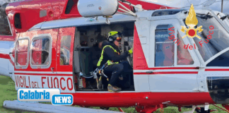 VIDEO-Si perde in zona boscata di Bagaladi: individuato e salvato dai Vigili del fuoco
