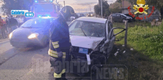 Impatto tra due mezzi nel Vibonese: due feriti, uno in elisoccorso a Catanzaro