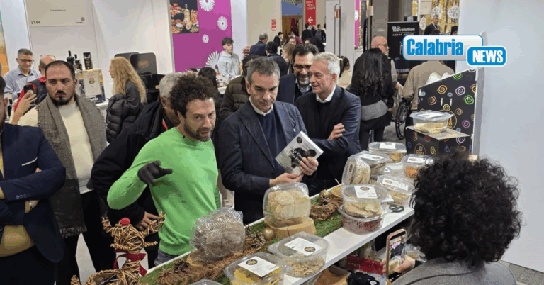 FOTO-Milano, “Artigiano in Fiera 2025”: la Regione Calabria presente con 225 aziende