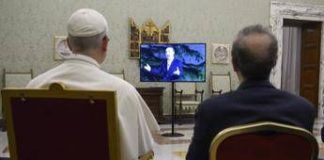 Benigni torna in tv: “San Pietro mio migliore amico, primo follower di Gesù”