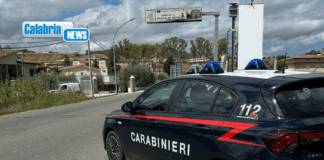 Evade dai domiciliari e si presenta a casa della vittima: 73enne arrestato a Rocca di Neto