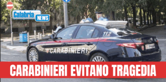 Isola Capo Rizzuto, maltrattamenti alla madre: arrestato 38enne già ai domiciliari per stalking