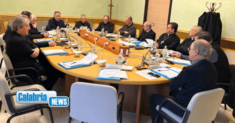 La Conferenza Episcopale: “Impegno per la Calabria e preghiera contro le guerre”