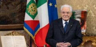 Il discorso di Mattarella: “Niente più forte della democrazia, ai giovani dico non rassegnatevi”