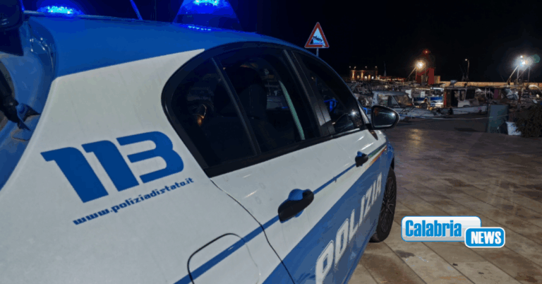 Crotone, detenzione e spaccio di hashish: Polizia arresta un pusher