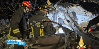 FOTO-Incidente stradale autonomo a Platania: un morto e un ferito grave