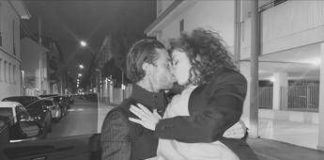 Raffaella Fico, il dolore dopo la perdita del bambino: “Vola alto cuore mio”