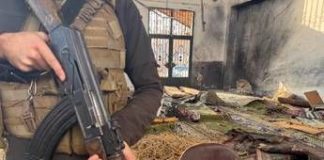 Siria, attacco a moschea di Homs: almeno 8 morti