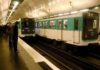 Tre donne accoltellate sulla metro di Parigi. Arrestato l’aggressore