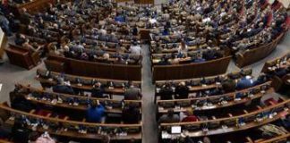 Ucraina, nuovo scandalo corruzione scuote Kiev: alcuni deputati incriminati per aver venduto voti