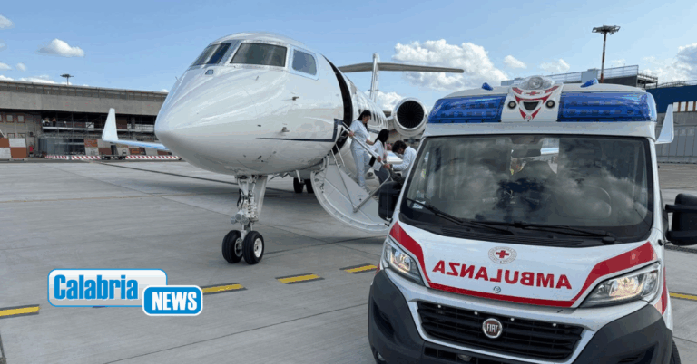 Volo sanitario d’urgenza da Lamezia a Torino per un 40enne in imminente pericolo di vita