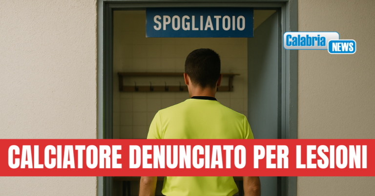 Crotone, giocatore aggredisce arbitro 20enne. La sua squadra si ritira dal campionato