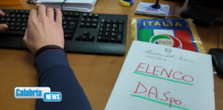 Questore Catanzaro, Daspo per 29enne pericoloso e assiduo frequentatore dello stadio