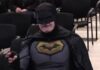“Non dovete aiutare l’Ice”, in consiglio comunale arriva Batman