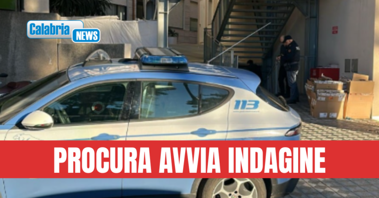Reggio Calabria, macabra scoperta in via Zerbi: trovato cadavere in un sottoscala