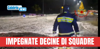 VIDEO-Maltempo, centinaia di richieste di intervento: Vigili del fuoco all’opera in tutta la Calabria