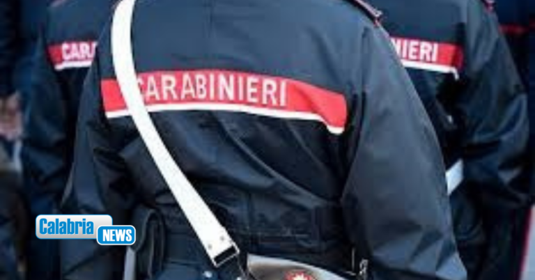 Villapiana, casa in fiamme: donna salvata da due Carabinieri del radiomobile di Cassano