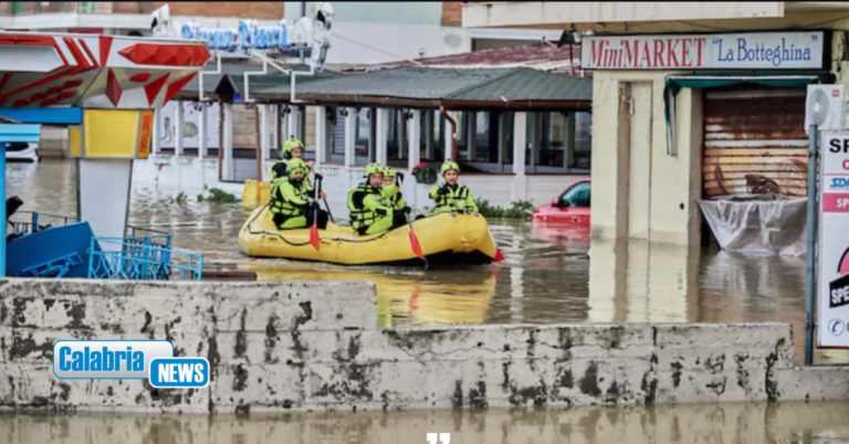 Devastazioni ciclone “Harry”, da Arera stop a bollette luce, gas e acqua per 6 mesi