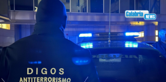 Crotone, smantella una rete di favoreggiatori dell’immigrazione clandestina: 10 indagati