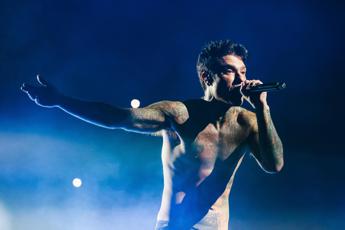 Fedez ricoverato, possibili dimissioni entro sera