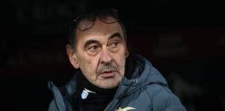 Ferguson trattiene Dele Bashiru lanciato in porta, Sarri chiede rosso: proteste in Bologna-Lazio