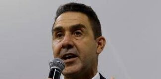 Futuro Nazionale, Vannacci registra il partito dal notaio: “Sarà lui il presidente”