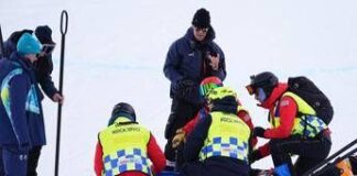 Milano Cortina, paura per Liu Jiayu: la snowboarder cade male e viene portata via in barella