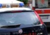 Napoli, 12enne accoltellato al polmone in casa: il padre tenta il suicidio